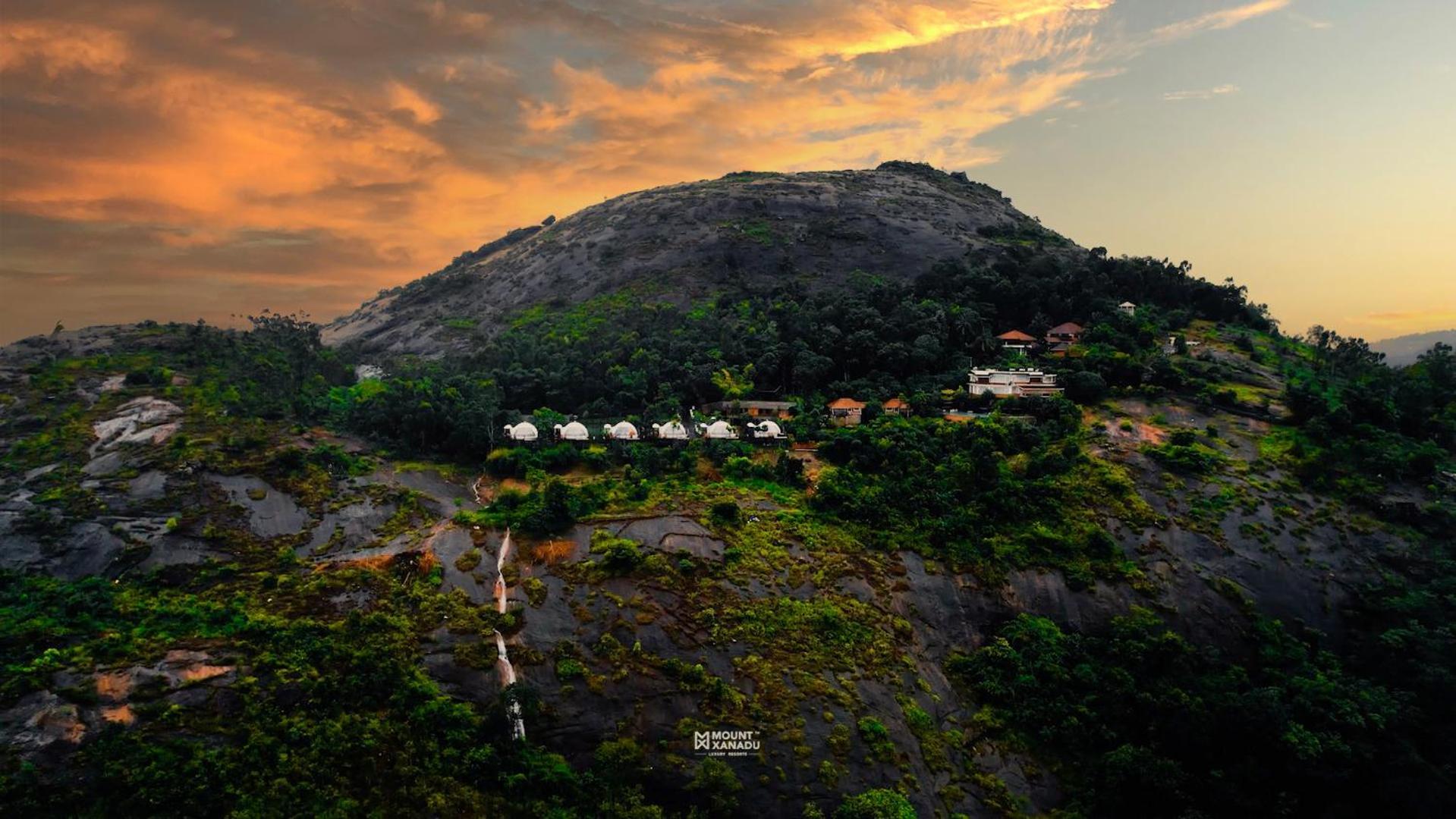 เมาน์ ซานาดู รีสอร์ต Hotel Ambalavayal ภายนอก รูปภาพ