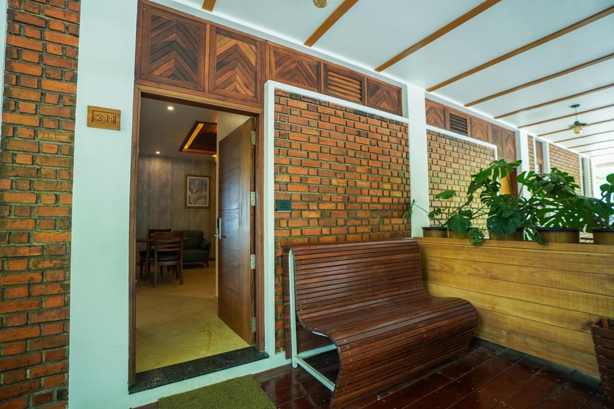เมาน์ ซานาดู รีสอร์ต Hotel Ambalavayal ภายนอก รูปภาพ